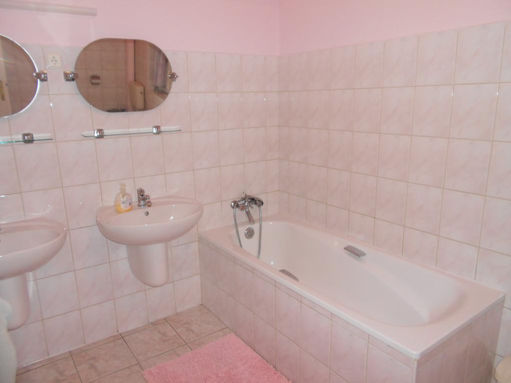Apartament Halasi Szallashely Hajdúszoboszló Pokój zdjęcie